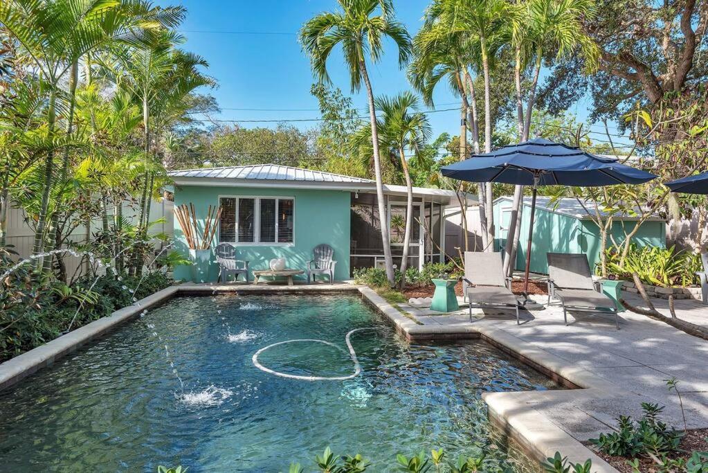 Charming Studio W Pool One Mile To Beach Pets Welcome Lake Worth Beach Εξωτερικό φωτογραφία