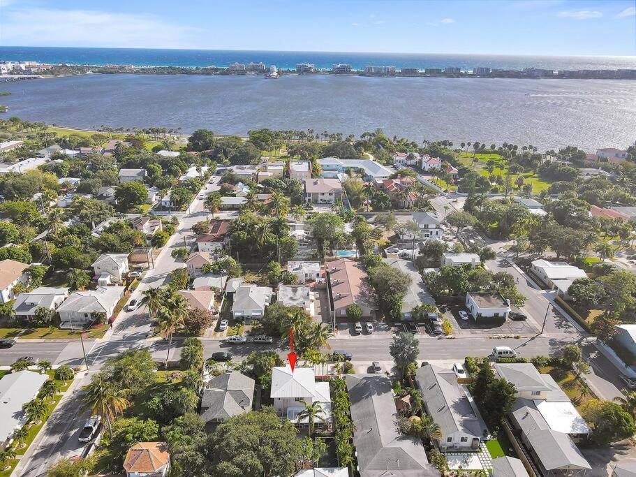 Charming Studio W Pool One Mile To Beach Pets Welcome Lake Worth Beach Εξωτερικό φωτογραφία